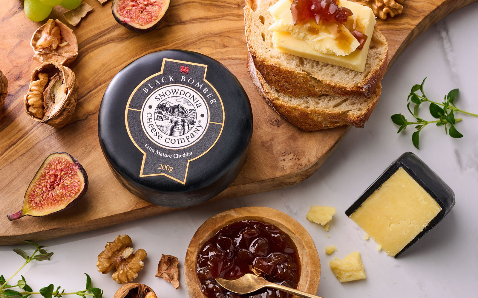 Snowdonia Black Bomber Cheese 200g - Monastery - View #5