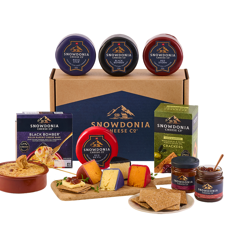 Cheese, Chutney, Cracker & Black Bomber Bake Gift Box