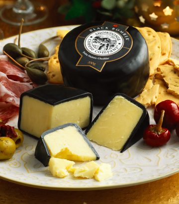 Buy Black Bomber | Extra Mature Cheddar | Snowdonia Cheese