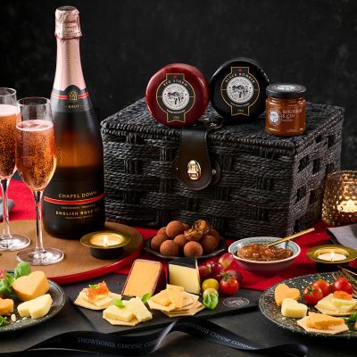Valentines Luxury Cheese and Bubbly Hamper