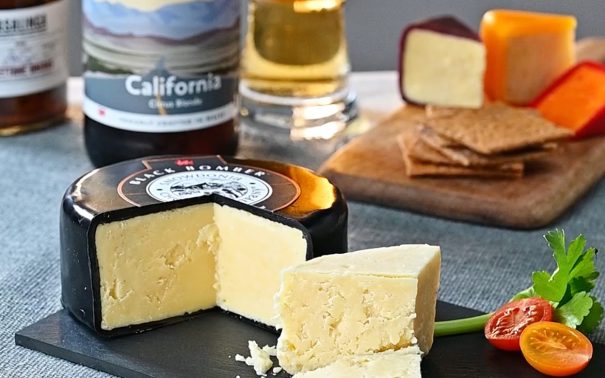 Ploughman’s Hamper of Luxury Cheese & Craft Beer